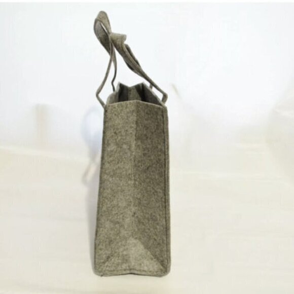 Philosophy Gray Felt Bag Tote / Lunch Bag / diaper bag / toiletry - Brand New - Picture 6 of 7